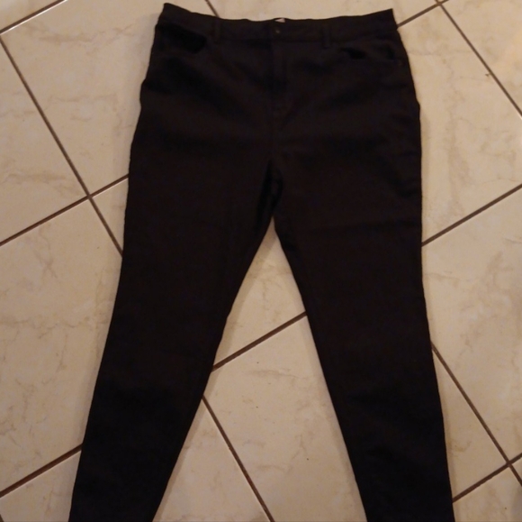 No Boundaries black women's jeans size 19 skinny, like new - Picture 2 of 6
